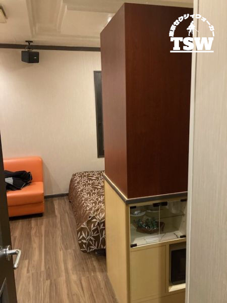 池袋ラブホテル, Will