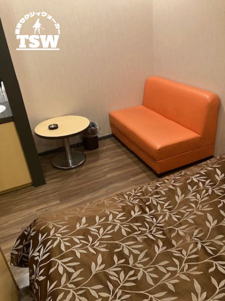 池袋ラブホテル, Will